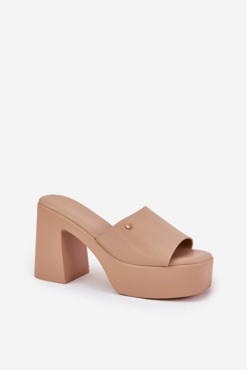 Sandał Klapki Model Tamirella 218-2 Khaki - Step in style