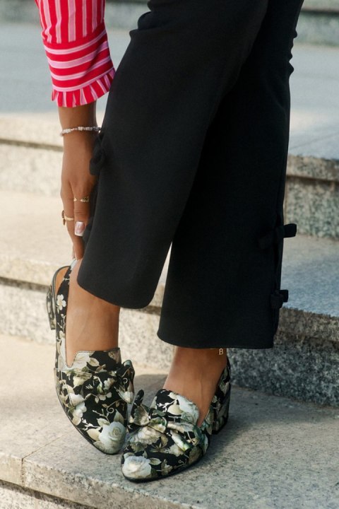 Czółenka Model N6539-44 Black - Step in style
