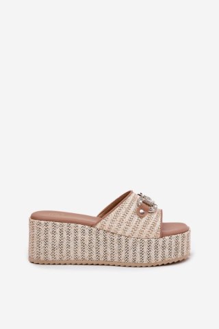 Sandał Klapki Model Isolene 55-A08 Beige - Step in style