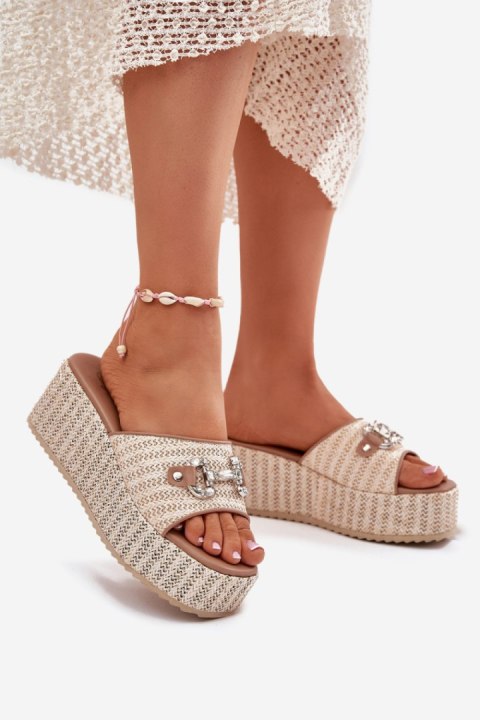 Sandał Klapki Model Isolene 55-A08 Beige - Step in style