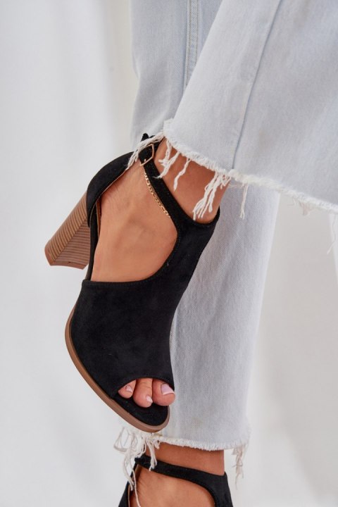 Sandały Model Lanadriena M392 Black - Step in style