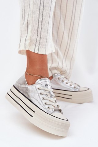 Trampki Model GOE RR2N4108 Silver - Step in style