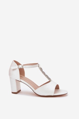 Sandały Model Triavera 24SD98-7148 White - Step in style