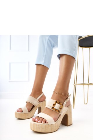 Sandały Model Elevira E5572 Beige - PRIMO