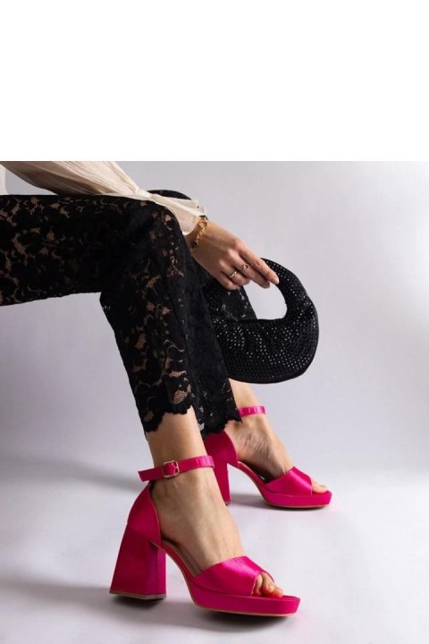 Sandały Model Saucedo OK-27 Pink - PRIMO