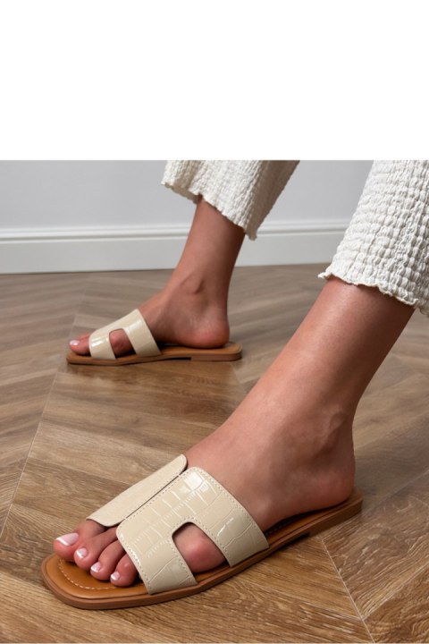 Sandał Klapki Model Sarini DM461 Beige - PRIMO