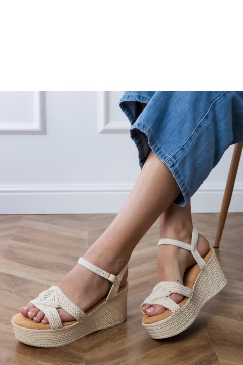 Sandały Model Zambera LOLO21 Beige - PRIMO