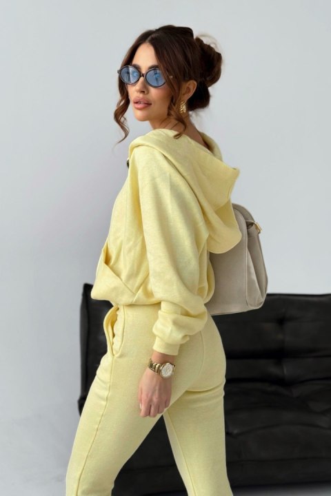 Spodnie Komplet Model Paris 205253369 Yellow - LaBalancia