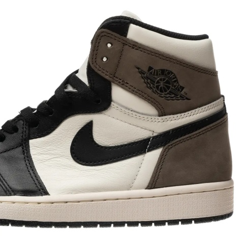 Buty Nike Air Jordan 1 High Brązowe 555088-105