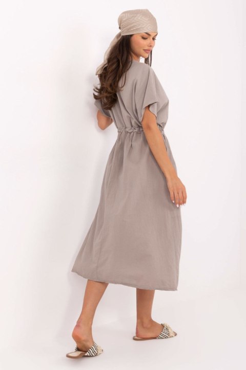 Sukienka Model TW-SK-BI-6-2041.89 Dark Beige - Och Bella