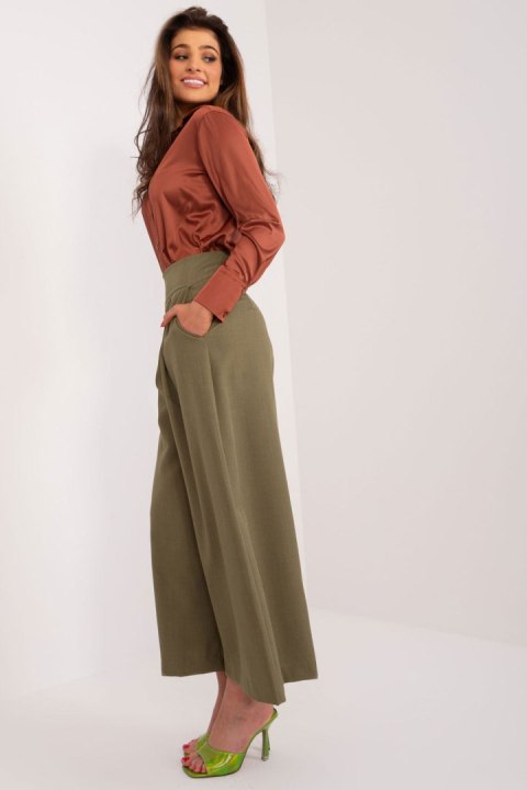 Spodnie Damskie Model DHJ-SP-7723.09 Khaki - Italy Moda