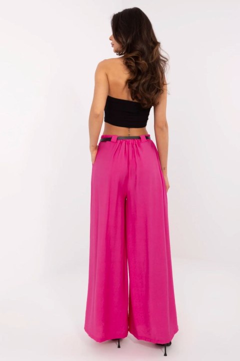 Spodnie Damskie Model MI-SP-A2476.95 Fuksja - Italy Moda